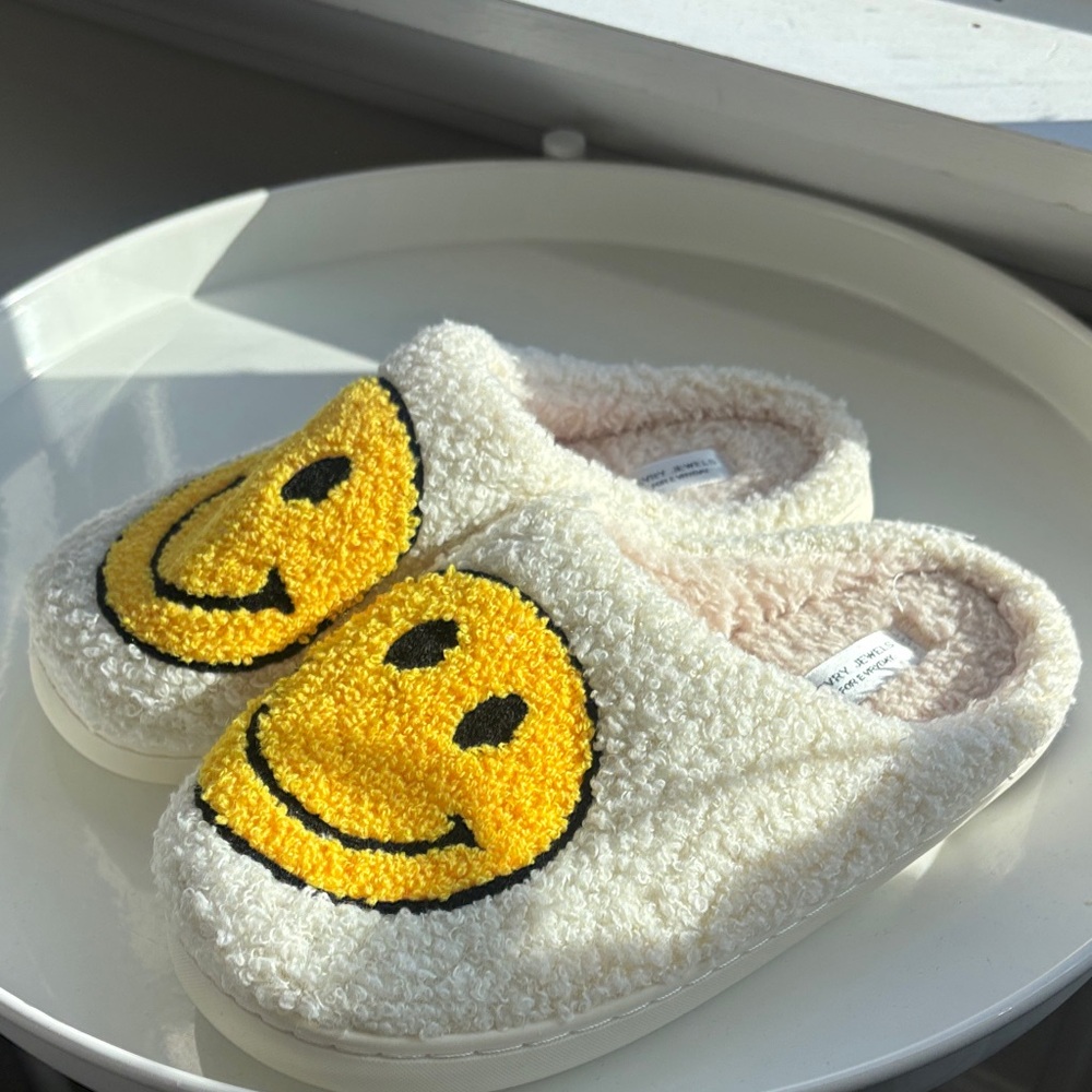 Cozy White and Yellow Smiley Face Slippers